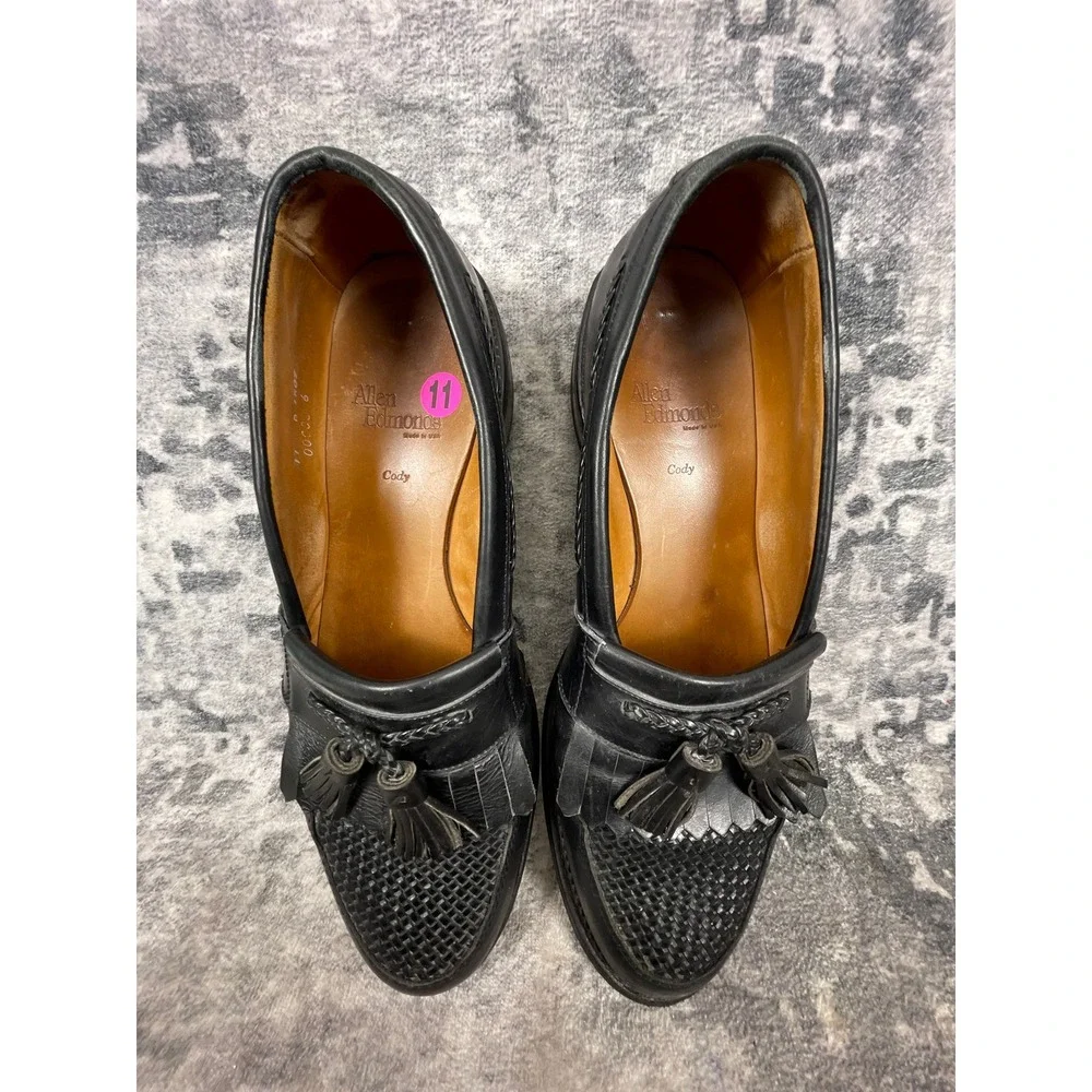 Allen Edmonds Men 11 Cody Tassel Loafers Solid Black Old Money Preppy Ivy League